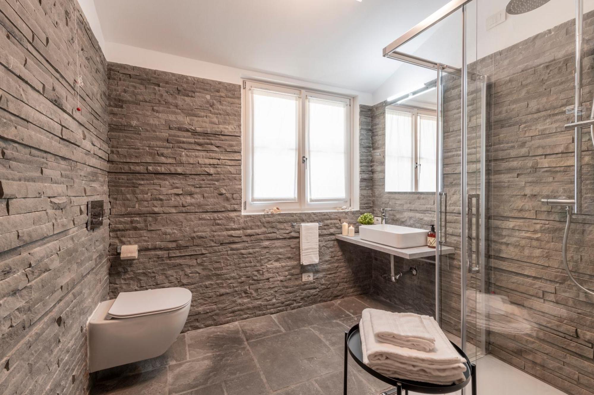 Joivy Charming 3-bed Retreat