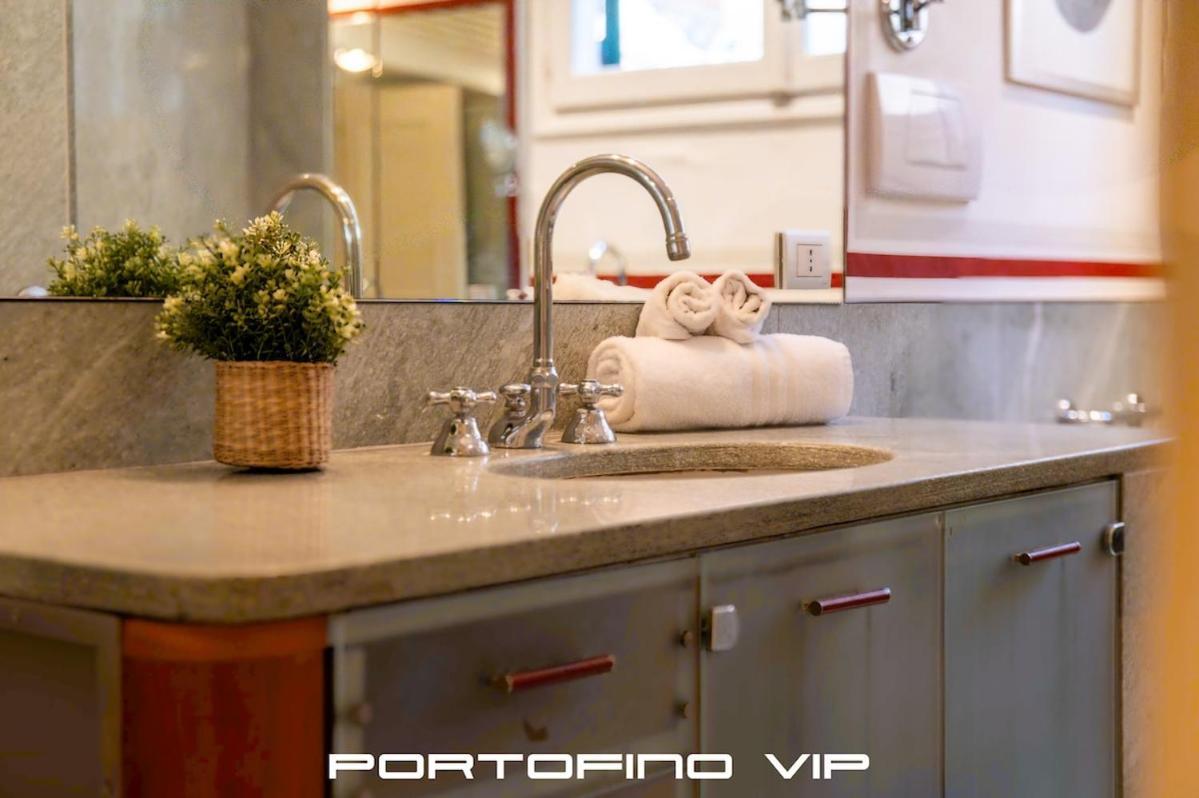 One By Portofinovip *
